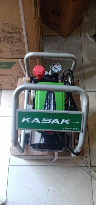 MÁY RỬA XE kASAKI nhật bản