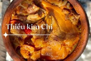 Cá kho là món ăn dân dã quen thuộc trong những bữa cơm gia đình, nhất là vào mùa đông.