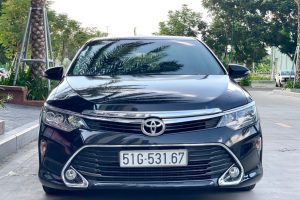 Toyota Camry 2.0E💥