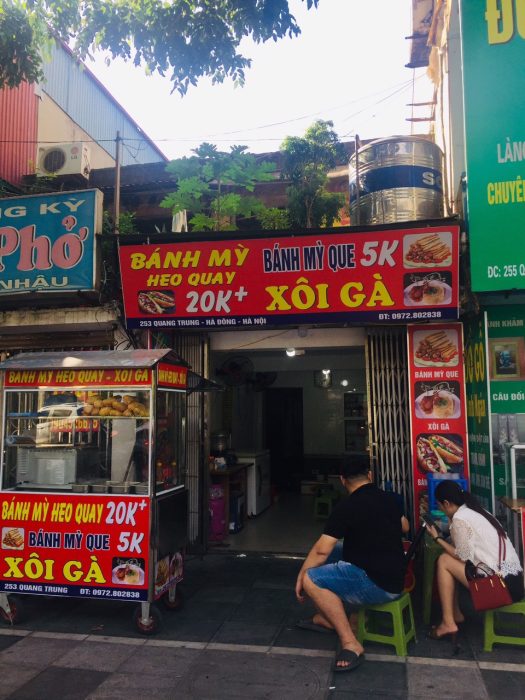 Vì lý do theo gd đi xa nên mình sang nhượng cửa hàng mặt đường Quang Trung – Hà Đông – Hà Nội