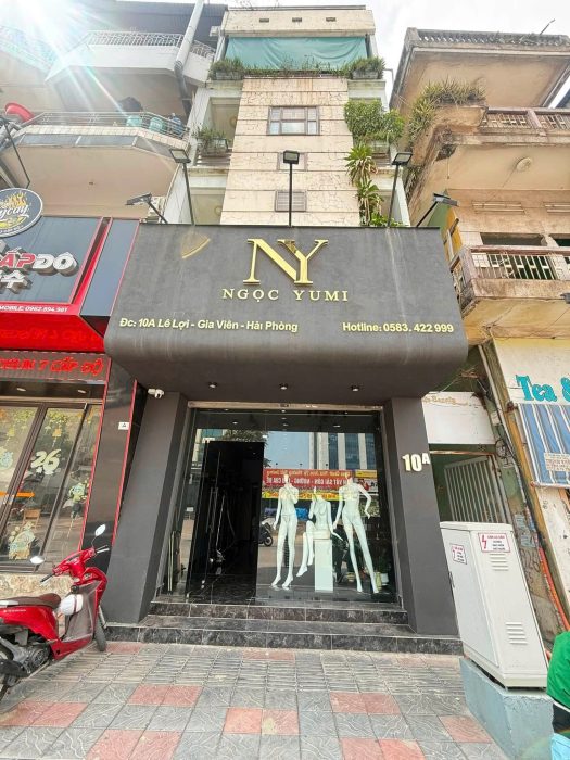 CHÍNH CHỦ CẦN SANG NHƯỢNG SHOP THỜI TRANG MẶT TIỀN ĐẸP TẠI HẢI PHÒNG