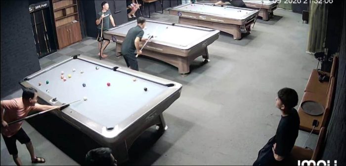 SANG NHƯỢNG CLB BILLIARDS CHUNG CƯ PHẠM VĂN ĐỒNG, HÀ NỘI
